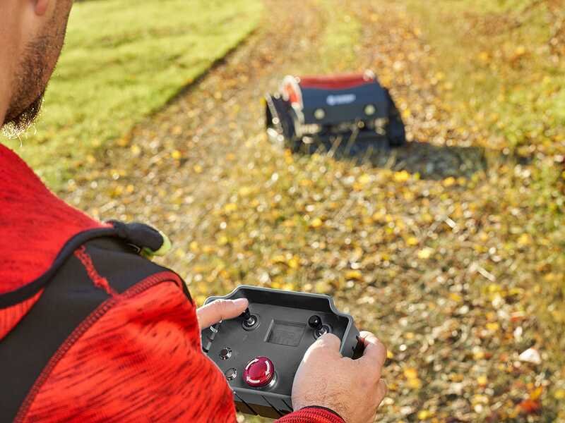 Blue Bird FM 23-53 Ferngesteuerter Hybrid-Raupenmäher - Produktbild 6